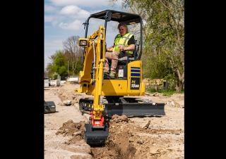 Мини екскаватори Komatsu PC18MR-5