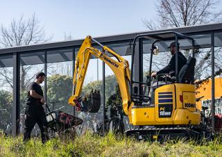 Мини екскаватори Komatsu PC18MR-5