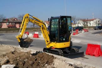 Мини екскаватори Komatsu PC26MR-3