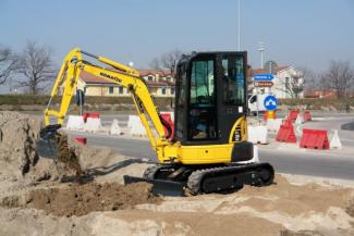 Мини екскаватори Komatsu PC26MR-3