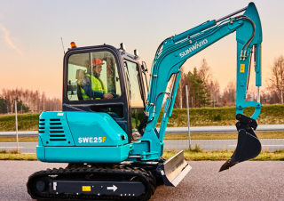 Мини екскаватори Sunward SWE25F