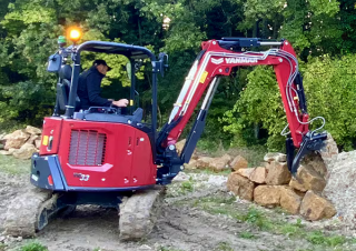 Мини екскаватори Yanmar ViO33-7