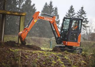 Мини екскаватори Hitachi ZX26U-5