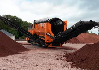 Мобилни пресевни инсталации (заводи) с барабан Rockster RTT720
