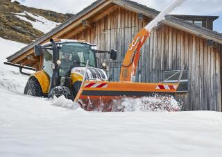 Трактори 4WD (задвиждане на четирите колела) Steyr 4100 Multi Basis