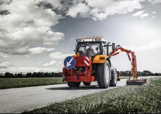Трактори 4WD (задвиждане на четирите колела) Steyr 4120 Profi CVT Profi