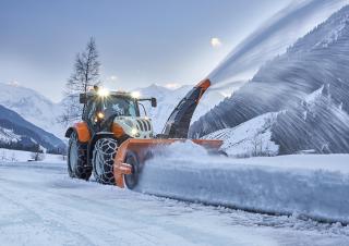 Превозни средства Общински трактори Steyr 4145 Profi Basis