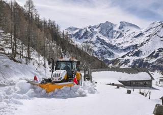 Превозни средства Общински трактори Steyr 6140 Profi ET Profi