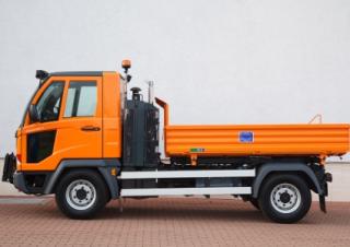 Превозни средства Общински трактори Hako Multicar M31 T