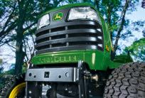 Превозни средства Общински трактори John Deere X 700