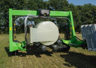 Опаковач за бали DEUTZ-FAHR WM 4044