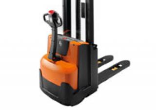 Палетни стакери Уоки стакери BT SWE 200 L