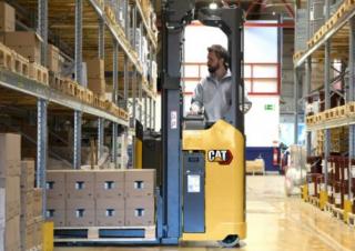 Палетни стакери Палетни колички с платформа за повдигане на палети Caterpillar NSR20N2I