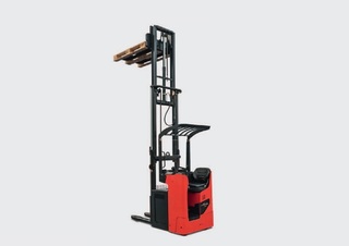 Палетни стакери Палетните товарачи (седнал водач) Linde L16R 