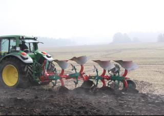 Плугове Kverneland 150 S 85 Vari.