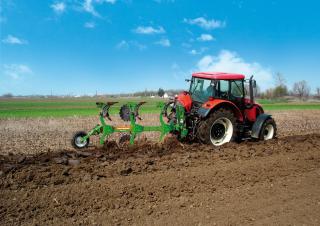Плугове Amazone Cayros M 4-1020 V