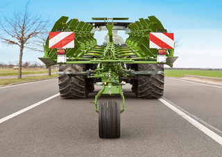 Плугове Amazone Cayros XS 5-950 S