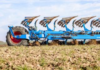 Плугове Lemken Diamant 18 7 / 100