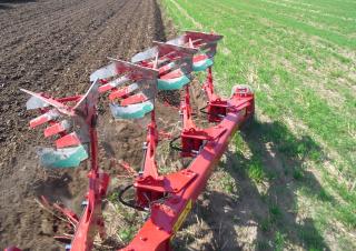 Плугове Brix Meteor LH 150