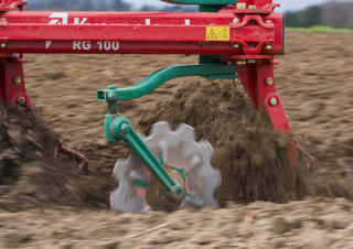 Плугове Kverneland RG 115