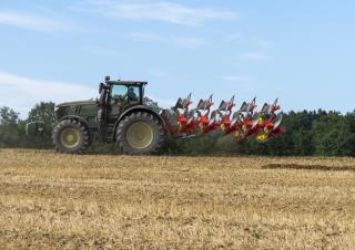 Плугове Pöttinger Servo 4000