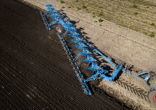 Плугове Lemken Titan 18 8+4 / 100