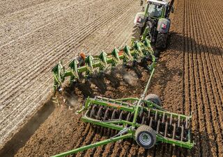 Плугове Amazone Tyrok 400