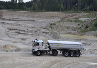 Ремаркета Полуремаркета за самосвали Meiller MHPS44.2-K