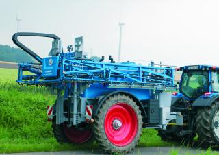 Прикачни полеви пръскачки Lemken Primus 12/3500