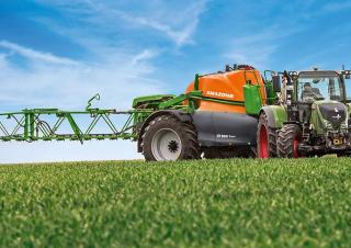 Прикачни полеви пръскачки Amazone UX 4201 Super (28) 