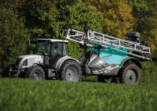 Прикачни полеви пръскачки Berthoud Vantage Dark 5500