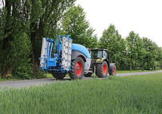 Прикачни полеви пръскачки Lemken Vega 12/4000