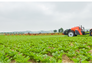 Прикачни полеви пръскачки Kubota XTS3-2.600l iXflow-E