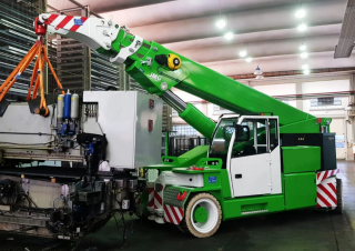 Промишлени подвижни кранове JMG MC 400 