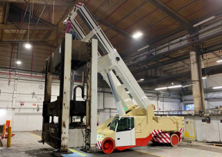 Промишлени подвижни кранове JMG MC 700MT 