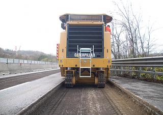 Пътни фрези Caterpillar PM200 - 2,2M