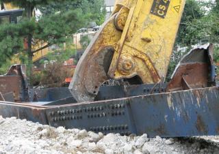 Приставки Резачки за стоманена скрап TREVI BENNE CS 40RS