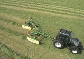 Ротационни гребла Krone Swadro 710/26 T