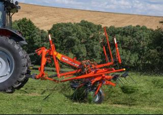 Ротационни сенообръщачки Kuhn GF 8703
