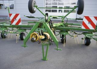 Ротационни сенообръщачки Krone KWT 11.22/10