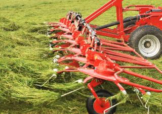 Ротационни сенообръщачки Lely Lotus 1020