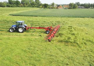 Ротационни сенообръщачки Lely Lotus 1020