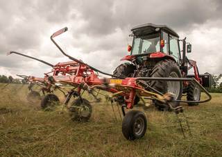 Ротационни сенообръщачки Massey Ferguson TD404 DSR
