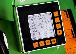 Самоходни полеви пръскачки Amazone Pantera 4502 (40)