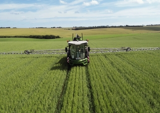 Самоходни полеви пръскачки Fendt Rogator 645 