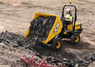 Колесни самосвали JCB 3T-1 FT