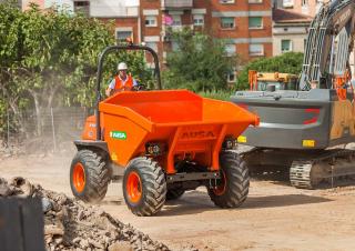 Колесни самосвали Ausa D 1000 AP