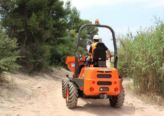 Колесни самосвали Ausa D 300 AHG