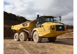Съчленени самосвали Caterpillar 730