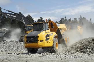 Съчленени самосвали Volvo A40F FS